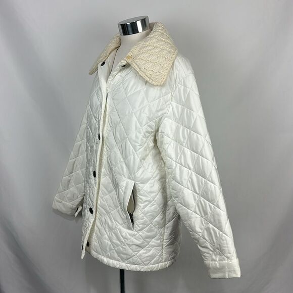 Prada White 3/4 Quilted/Knit Collar Jacket - Picture 2 of 9